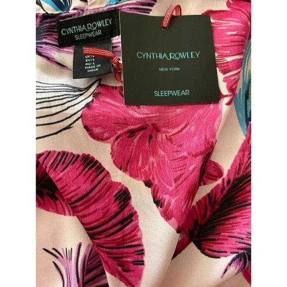 Cynthia Rowley L Pink Satin Floral Pockets Tie Front Spa Robe - Picture 6 of 6